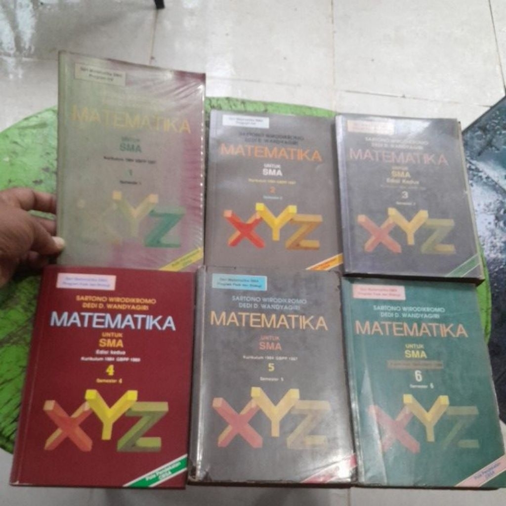 BUKU MATEMATIKA UNTUK SMA KELAS 1,2,3,KURIKULUM  1984 GBPP 1988 JUAL SEPAKET PENERBIT ERLANGGA