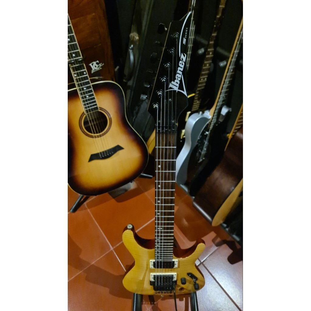 Gitar Ibanez S Series Replika