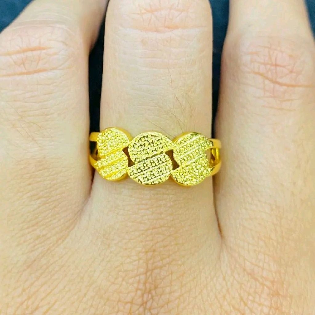 Cincin Wanita Glamour Elegan Ring Mirip Emas Asli