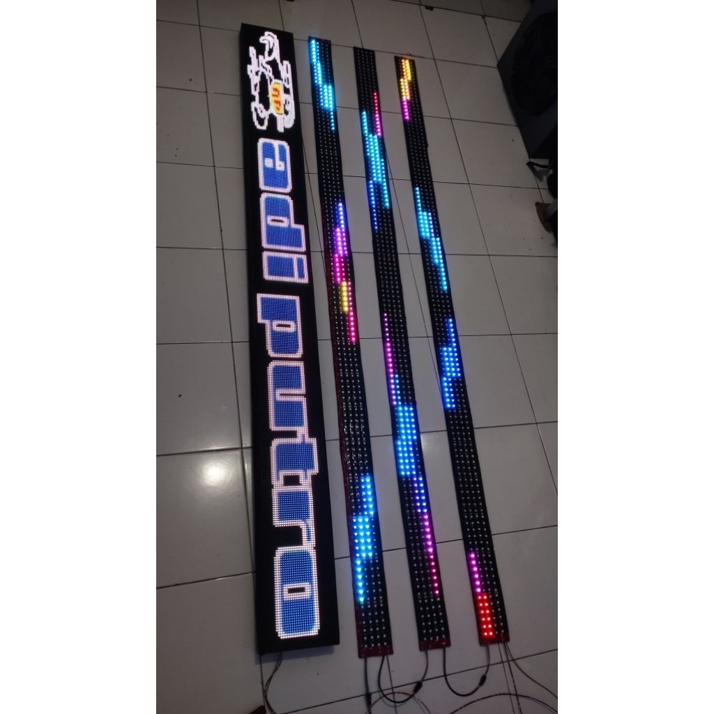 Paket acc big bus strobo 3 tumpuk & running text p5 24v