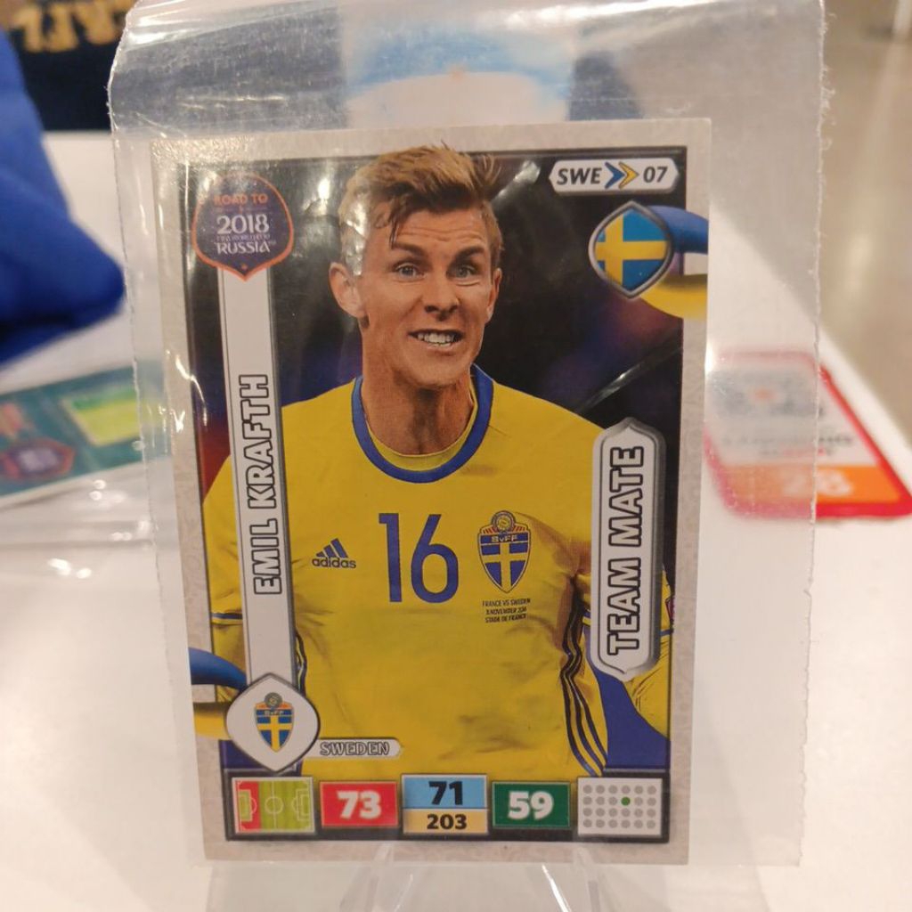 kartu bola panini xl adrenalyn road to world cup 2018 Swedia
