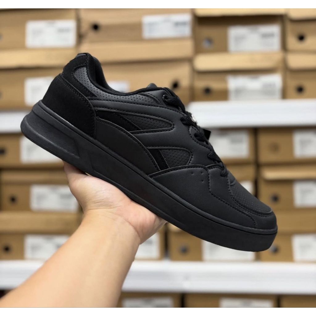 sepatu anak import branded airwalk hitam polos
