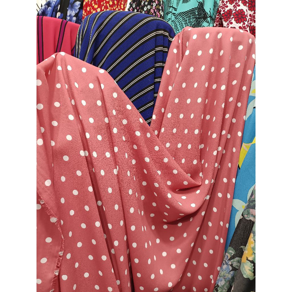 kain ceruty zara premium - kain zara motif polkadot - kain ceruti zara garmen - kain zara motif prem