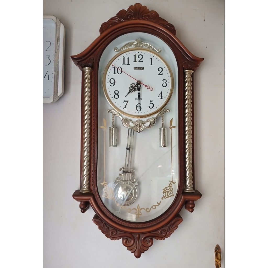 Jam dinding bandul SAKANA 922 BESAR ( 41X78 cm )