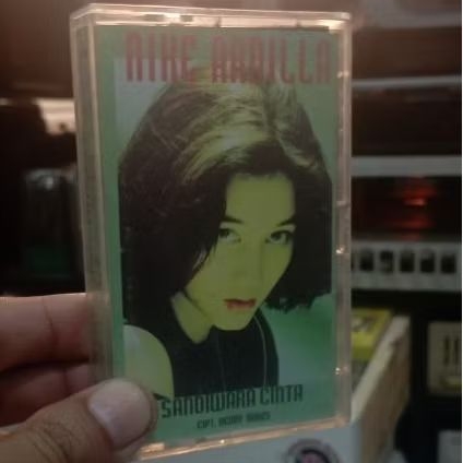 kaset pita nike ardila album sandiwara cinta