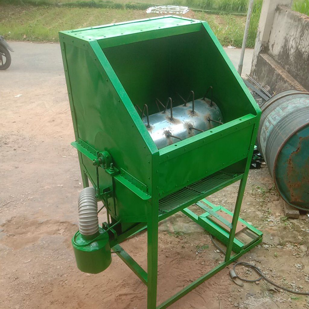 mesin perontok padi mini multifungsi,dilengkapi dengan blower hisap