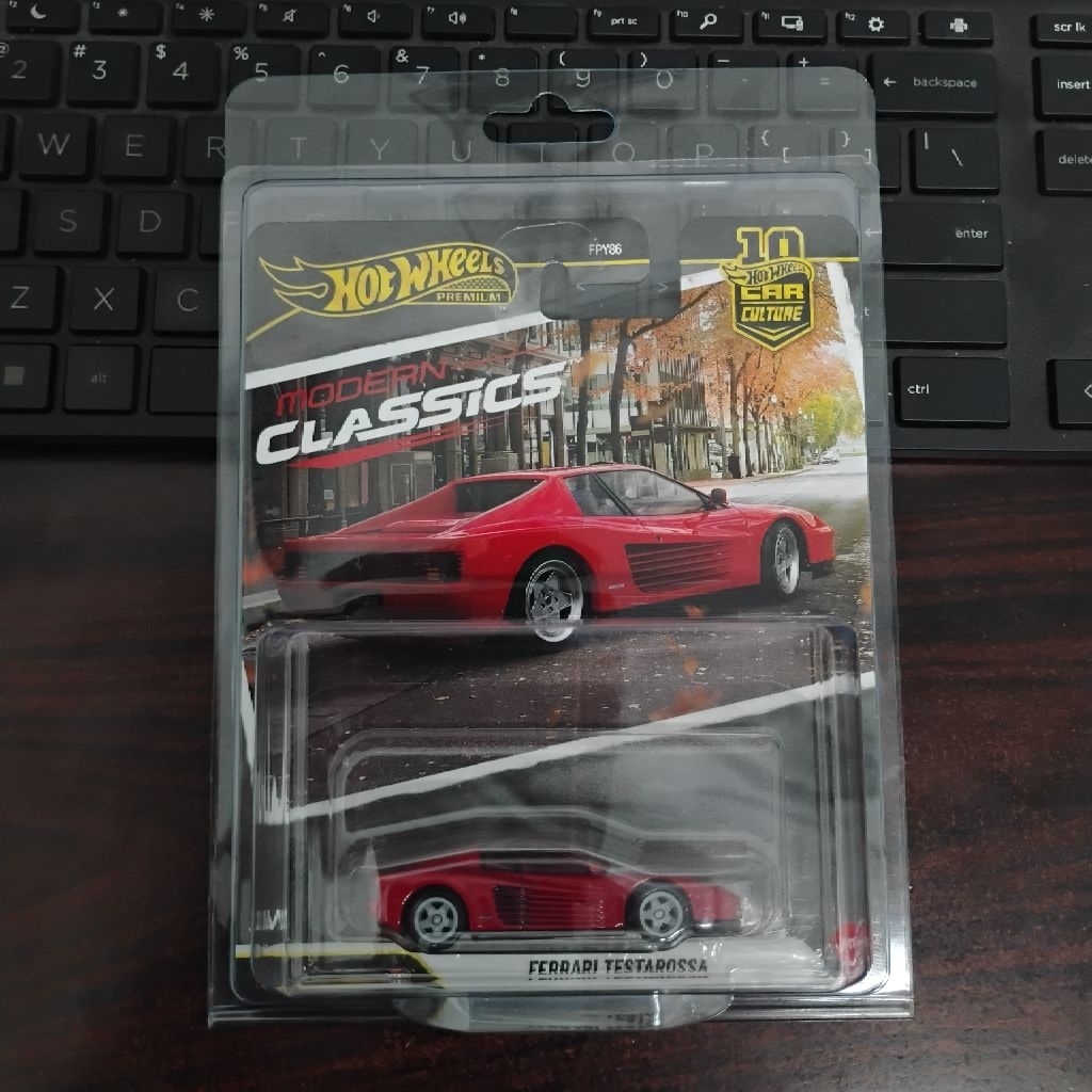 Hot wheels Ferarri Testarossa Modern Classic