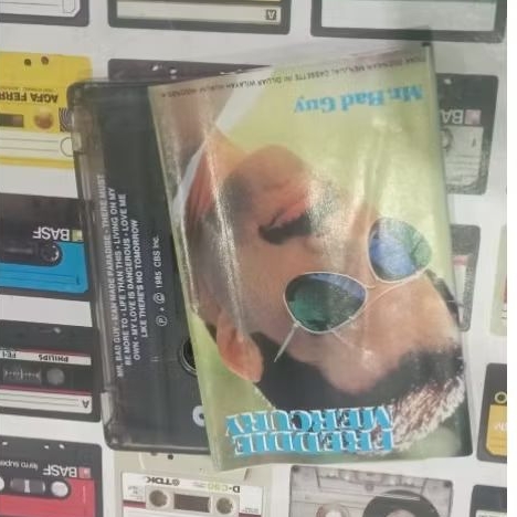 kaset pita freddy mercury album.mr bad guy