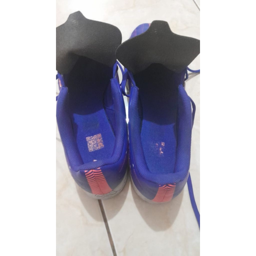 puma ultra futsal play it second