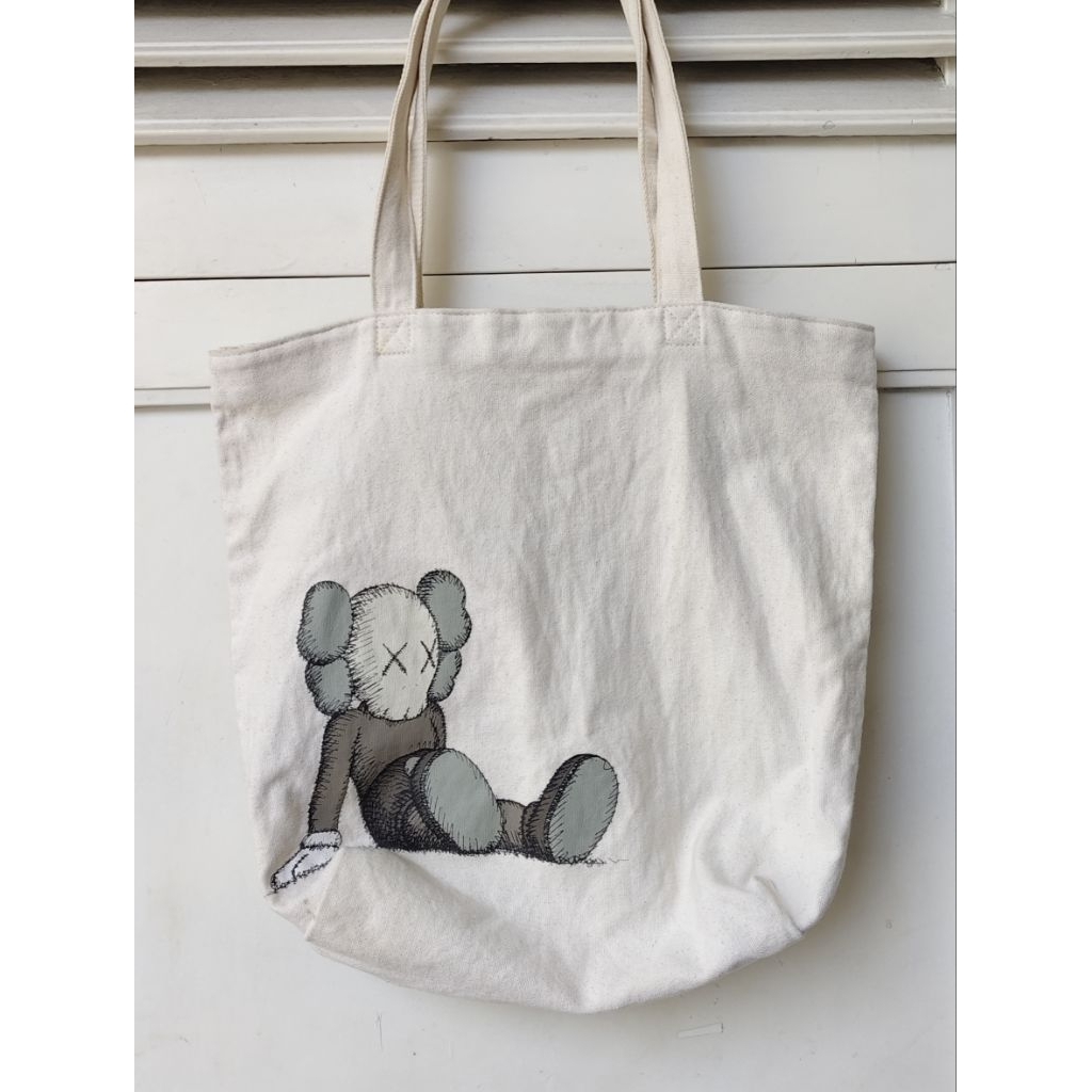 Uniqlo x Kaws Tote Bag Summer Gray Cream (preloved)