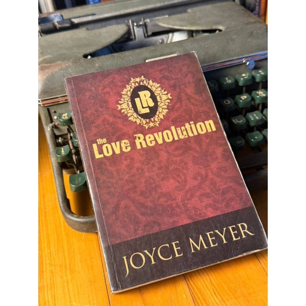 Buku The Love Revolution - Joyce Meyer