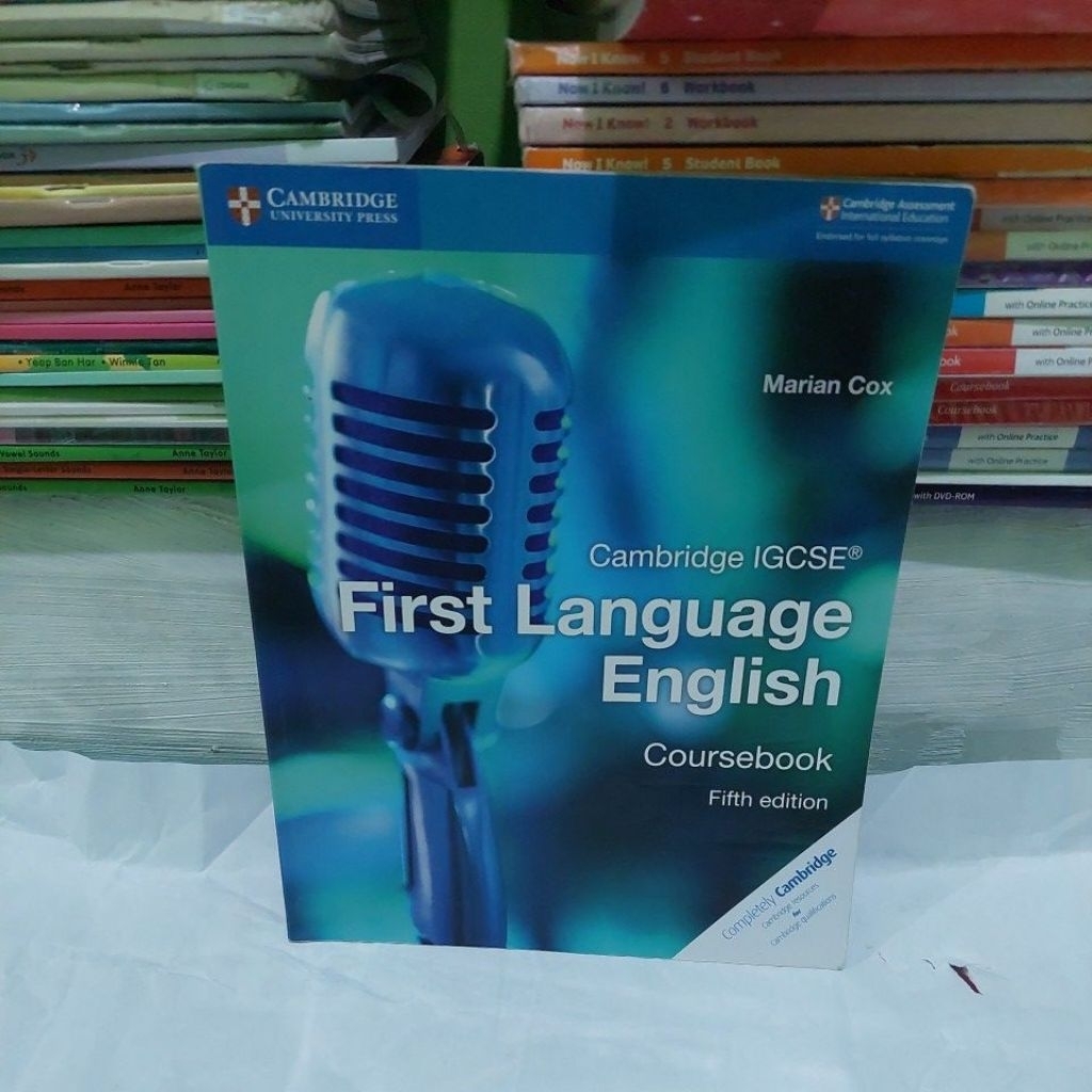 CAMBRIDGE IGCSE FIRST LANGUAGE ENGLISH COURSEBOOK FIFTH EDITION