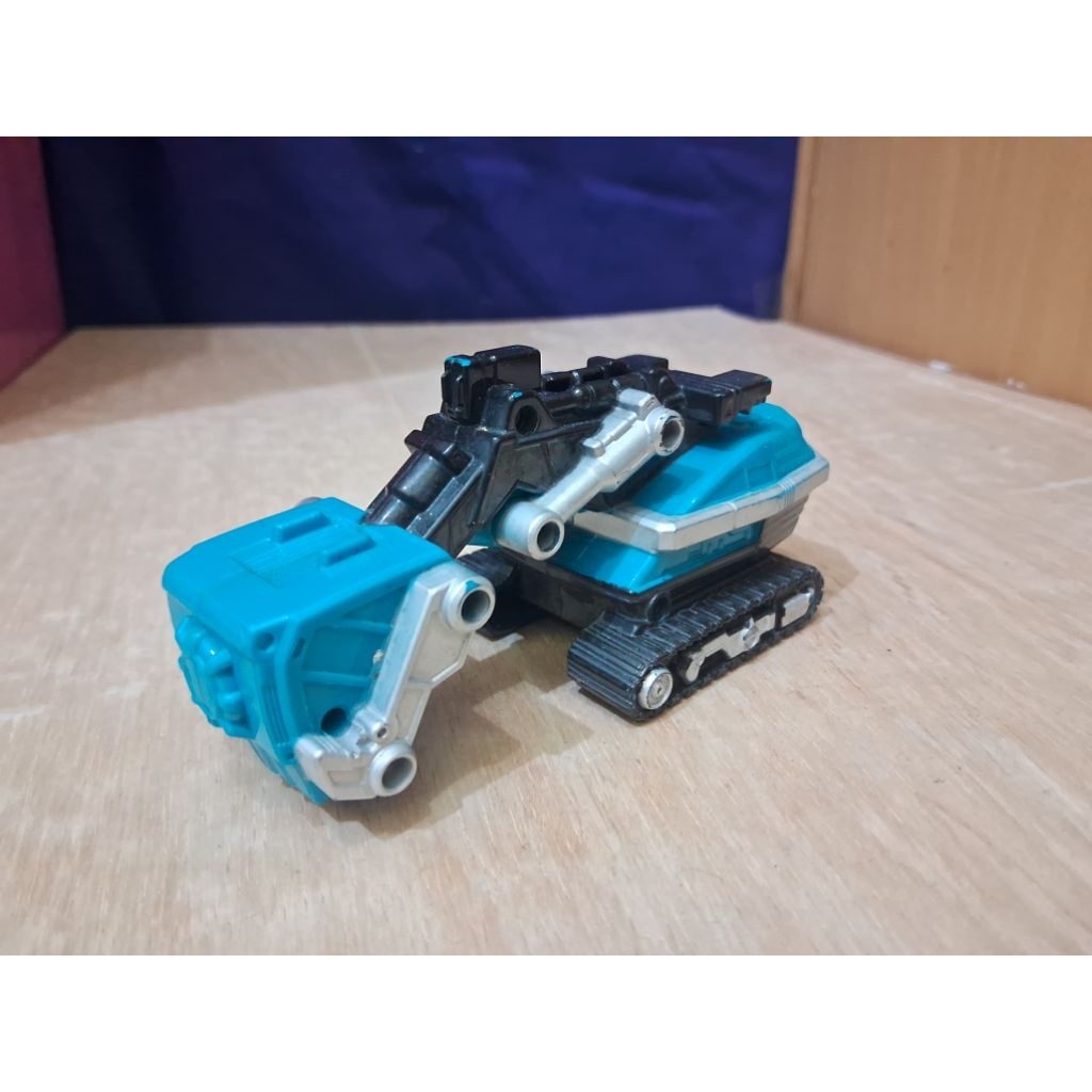 Mainan Figure Zord BANDAI Power Rangers Operation Overdrive Part Zord Gogo Shovel Boukenger