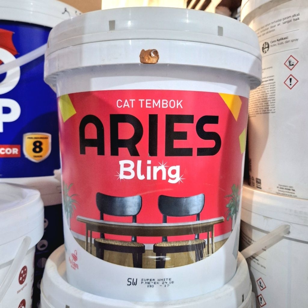 Cat Tembok Avian Aries Bling 18kg / cat dinding dalam interior