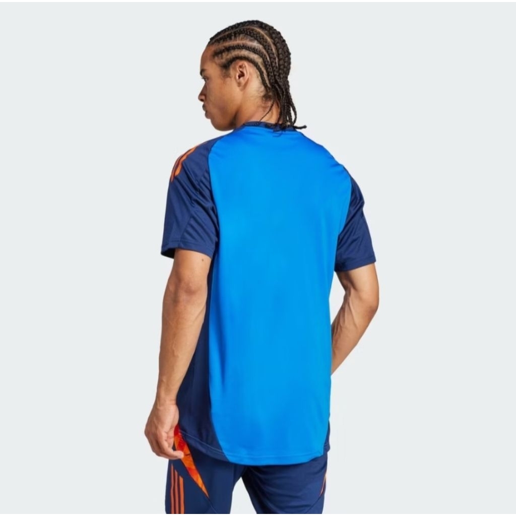 Juventus Training Jersey 2024