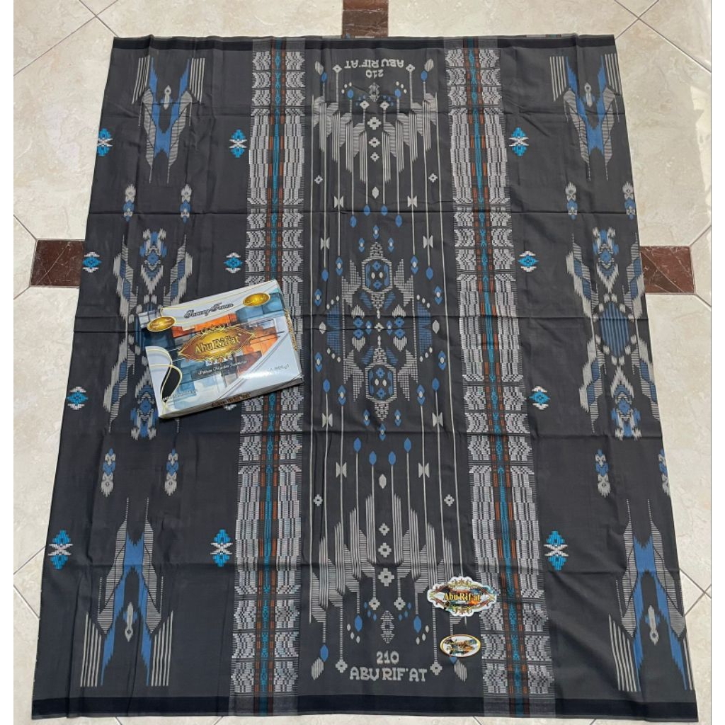 Sarung Abu Rif'at Songket Silver Sarung Abu Rifat Songket Silver