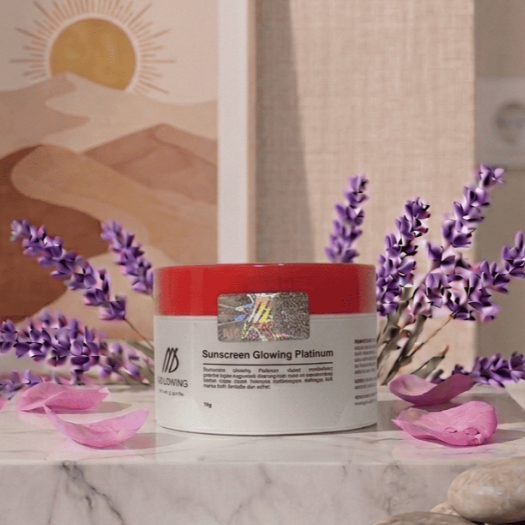 Sunscreen Glowing Platinum By MD Glowing MDGlowing Skin