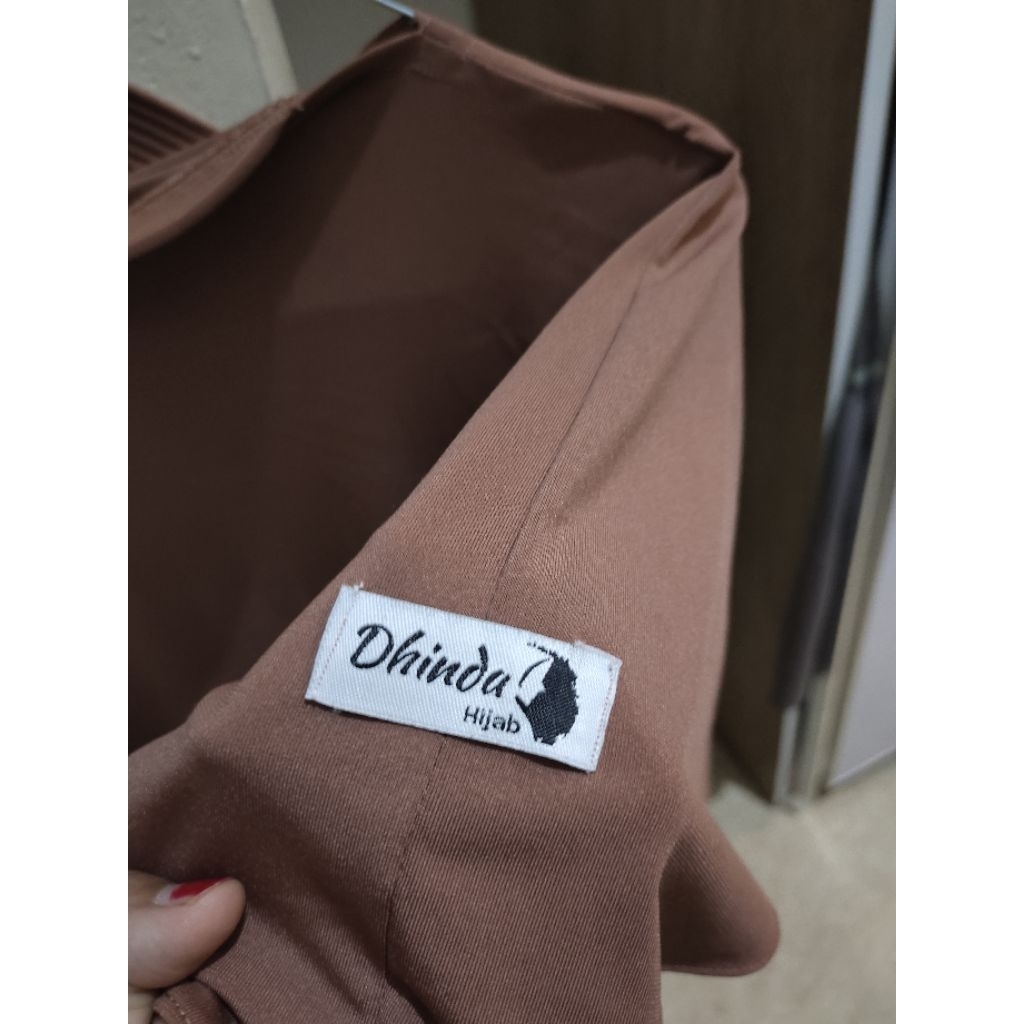 Preloved hijab blus dhinda hijab