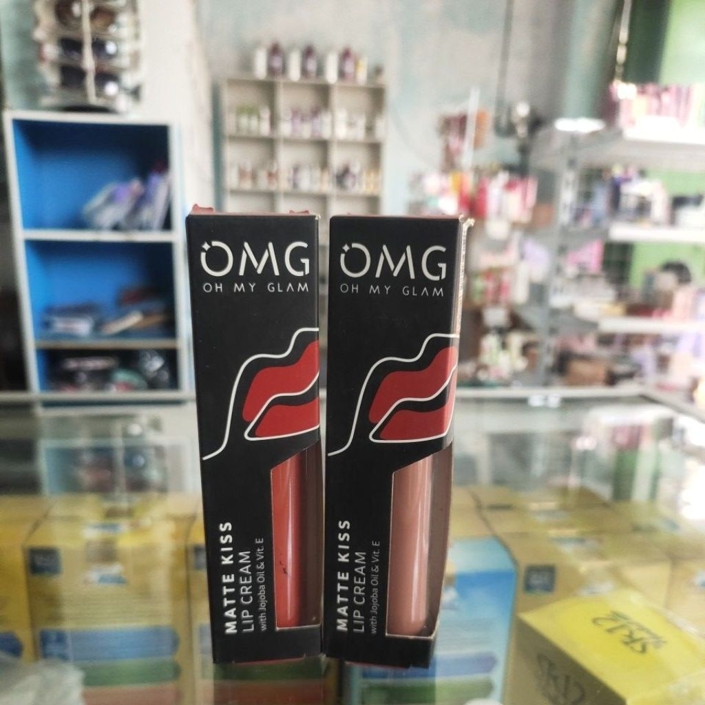 OMG (Oh My Glam) Matte Kiss Lip Cream no.11(bumble)