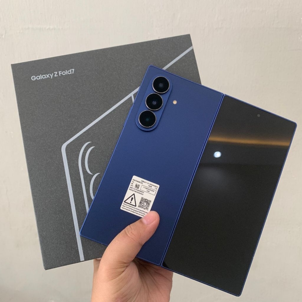 Samsung Z Fold 7 16/1TB Mulus 99% (9400 Blue Shadow) - 16/1TB