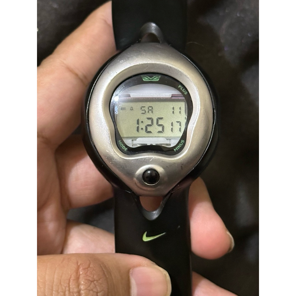 Jam nike mesin gantian