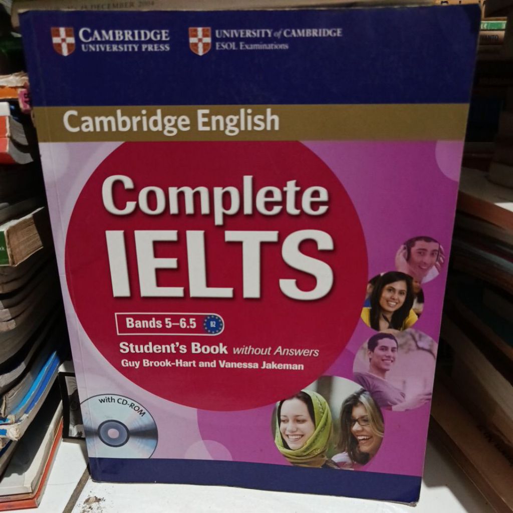 Cambridge English Complete IELTS Bands 5-6.5 Student book without Answers