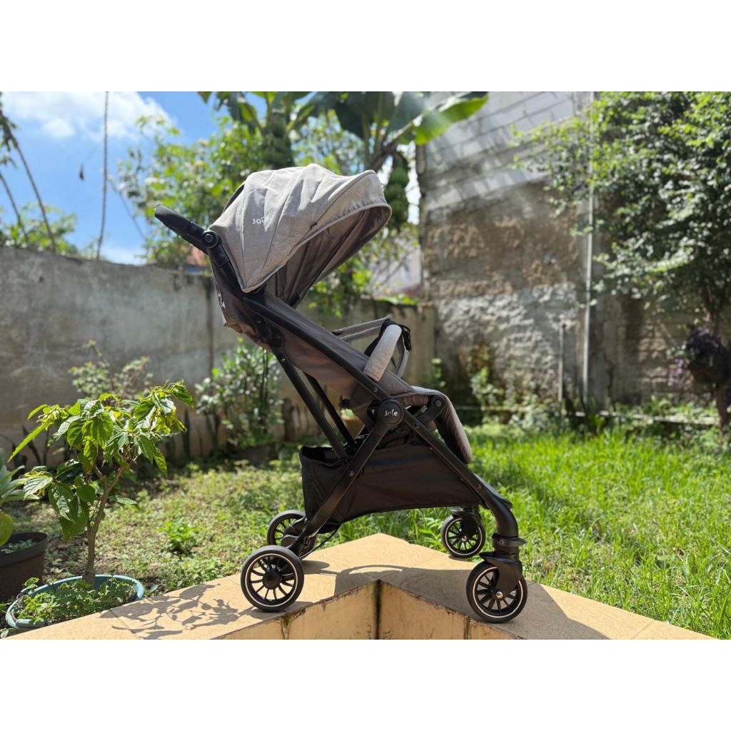 Stroller Joie Meet Tourist™ - Preloved