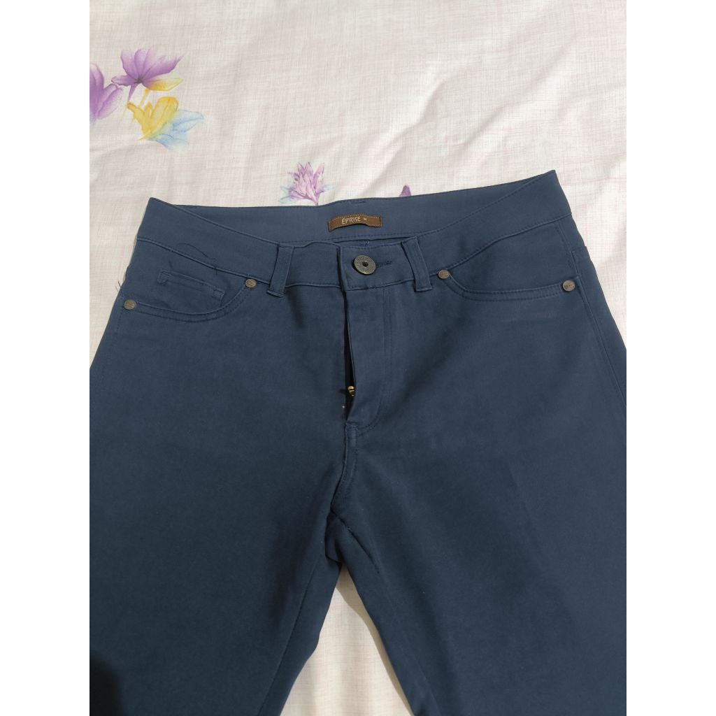 Preloved Celana Panjang Eprise Navy