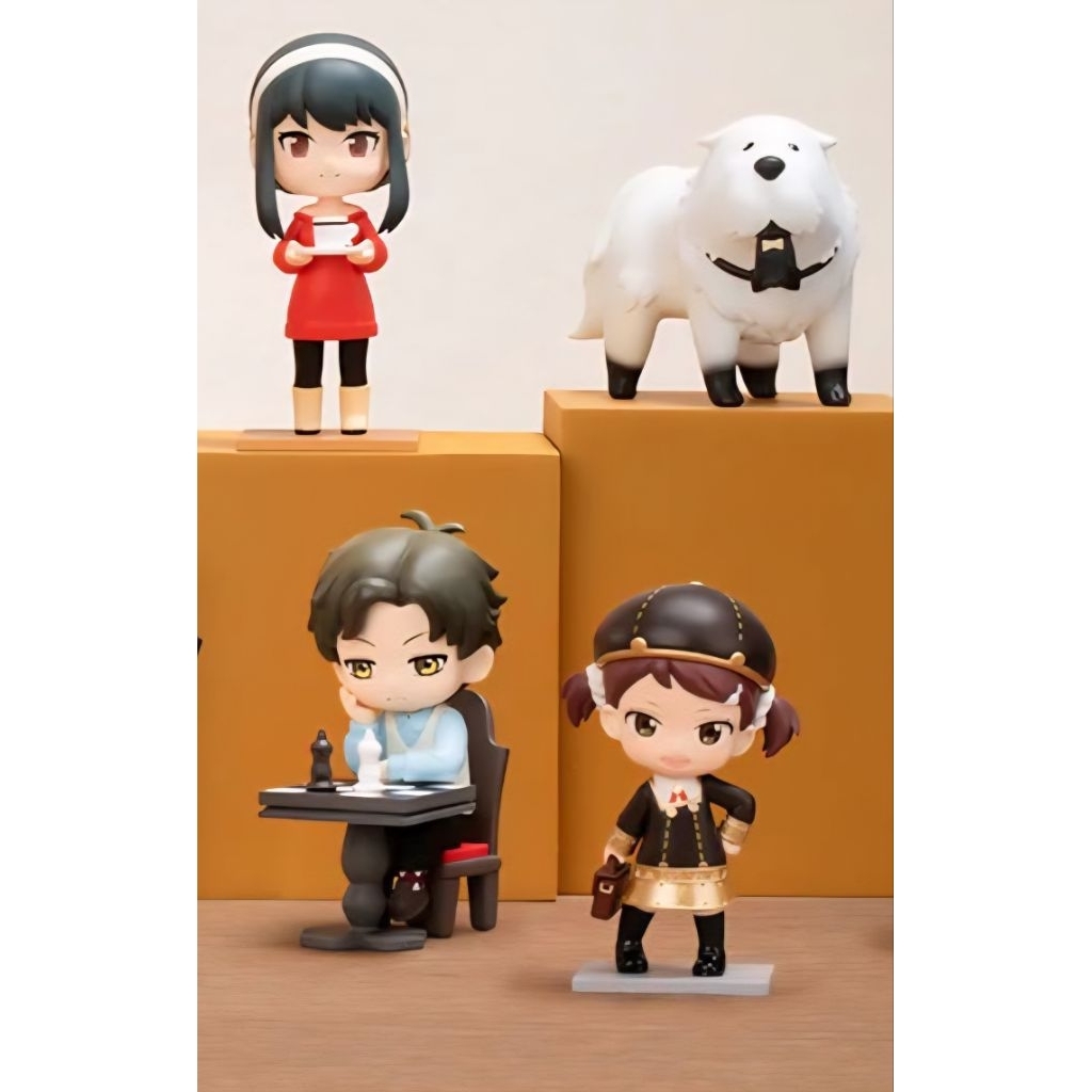 POP MART Spy X Family Daily Life Figure Yor Forger Becky