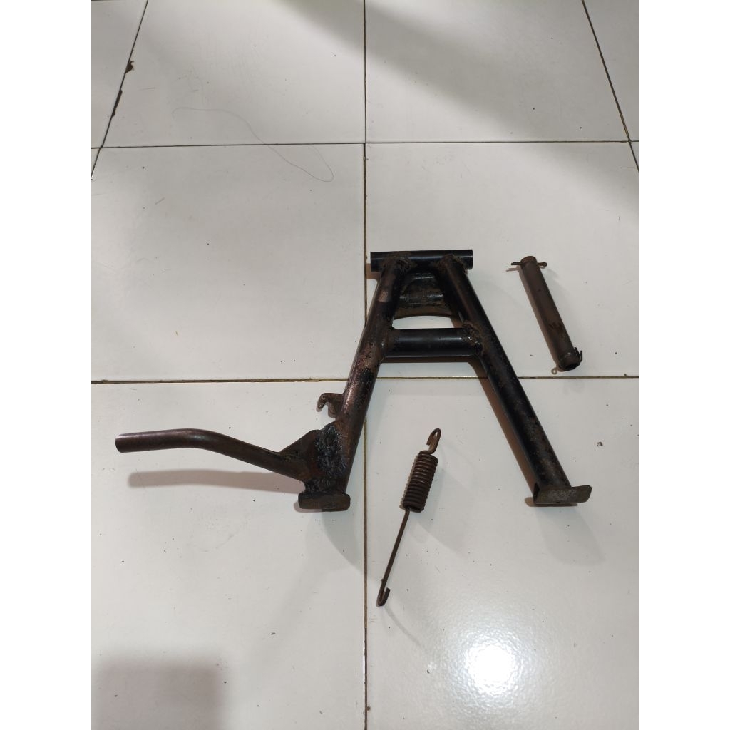 standar tengah kawasaki athlete