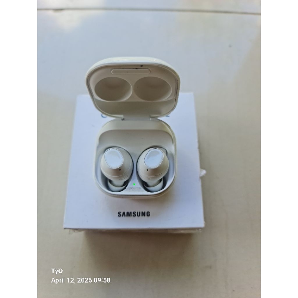 Samsung Galaxy Buds FE