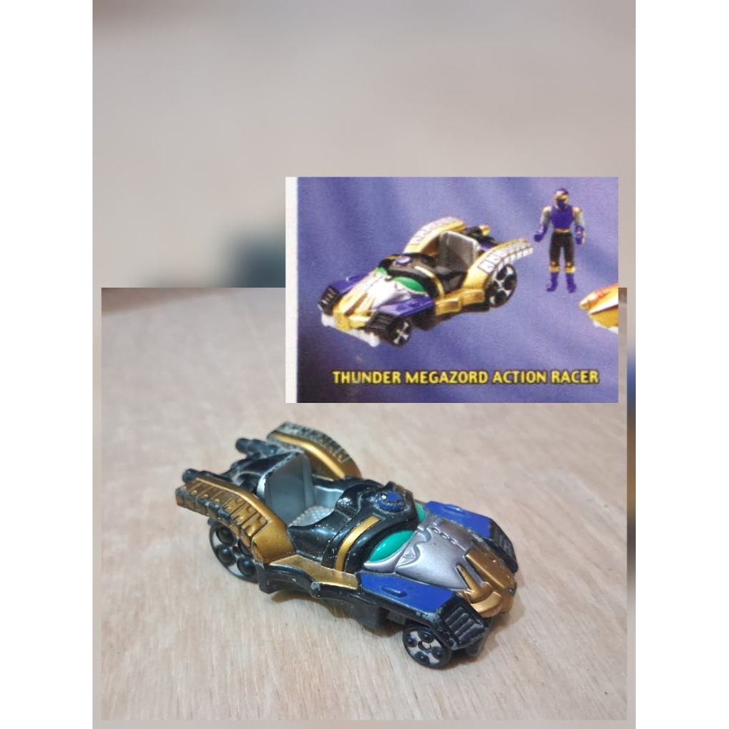 Diecast Power Rangers BANDAI 2002 Original Ninja Storm Motor Action Racer Thunder Megazord