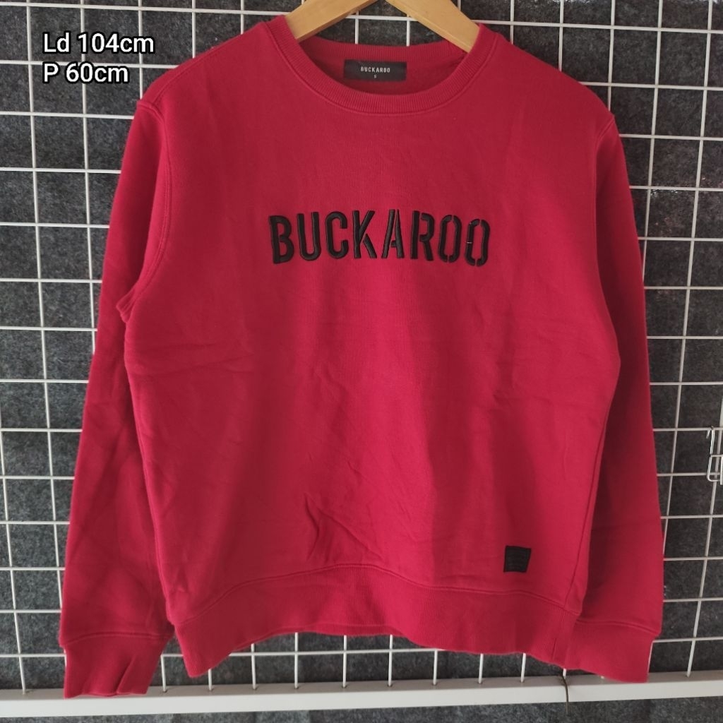 sweater buckaro