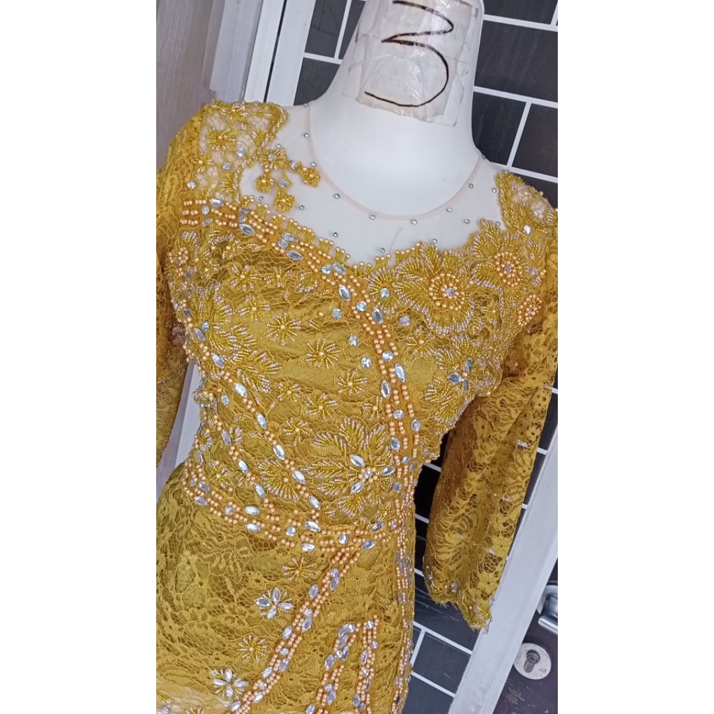 Ready Kebaya warna HIJAU OLIVE mulai LD 90-112