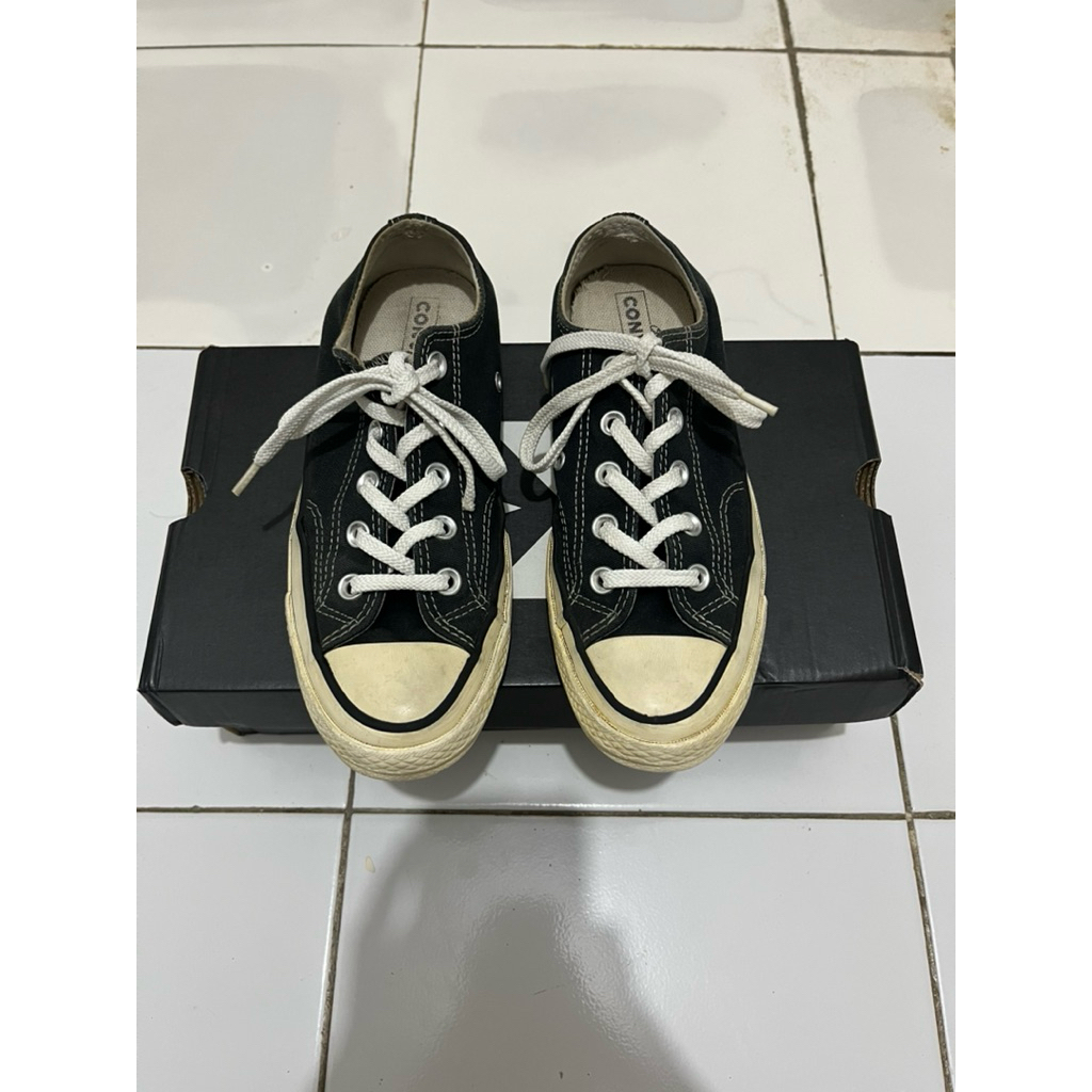 Sepatu Converse Size 36