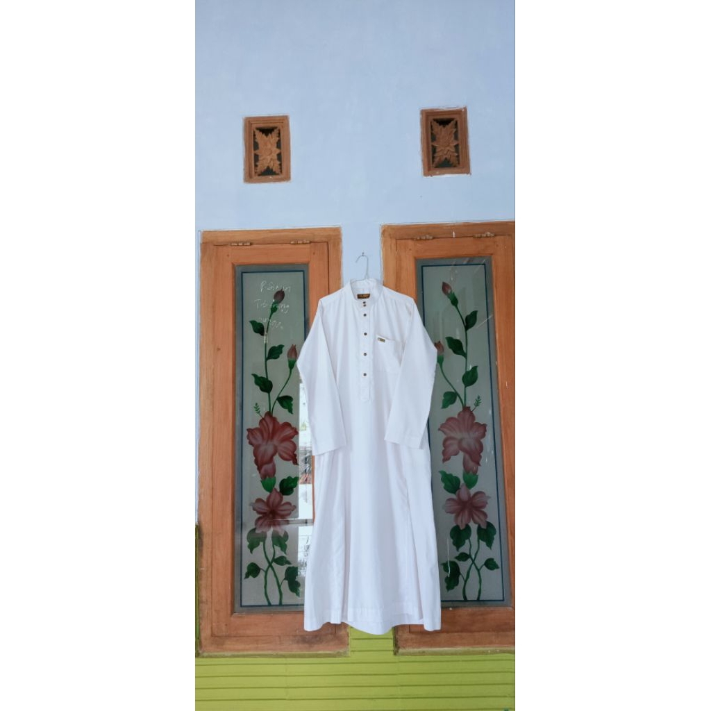 GAMIS PRIA PUTIH PL BRAND AL ASAS