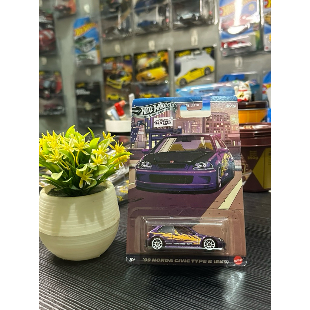 HotWheels Hot Wheels 99 Honda Civic Type R Ek9 Ungu Ferio Jdm Dark Amethyst Pearl Compact Kings 2026