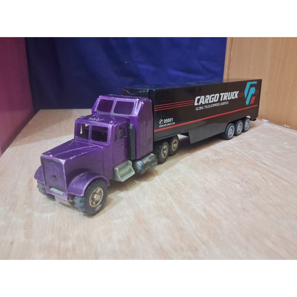 Diecast Truck Kenworth With Trailer Cargo Truck Container Box Gandengan Truk Mainan Preloved