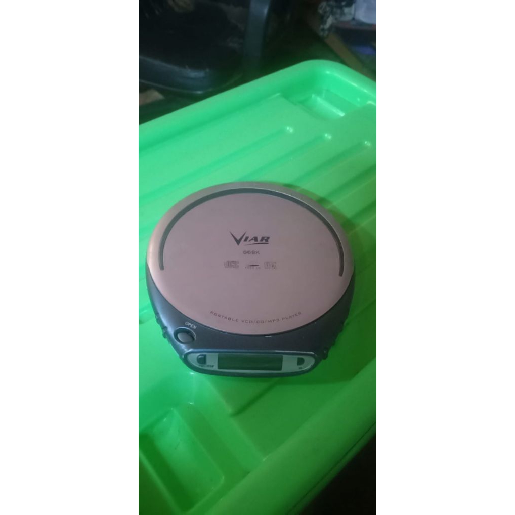 Viar 668K VCD CD portable player mati
