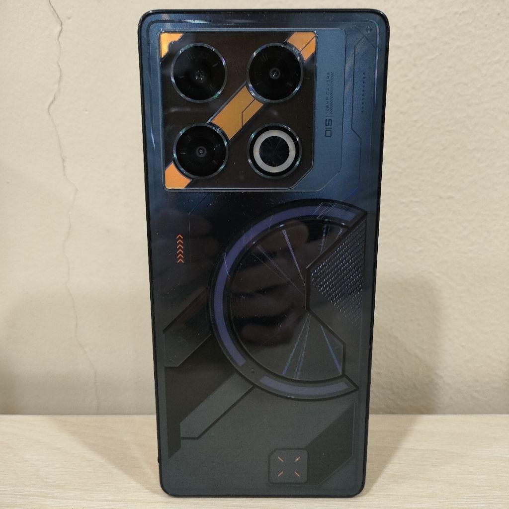 Handphone Infinix GT 20 Pro 5G Ram 8 256 GB (Batangan, Tanpa Charger)