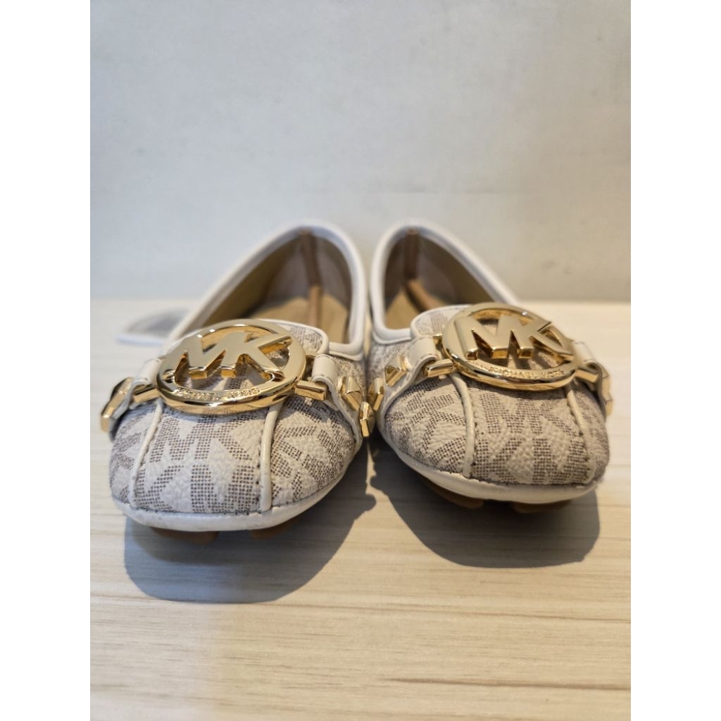 Sepatu Wanita Second