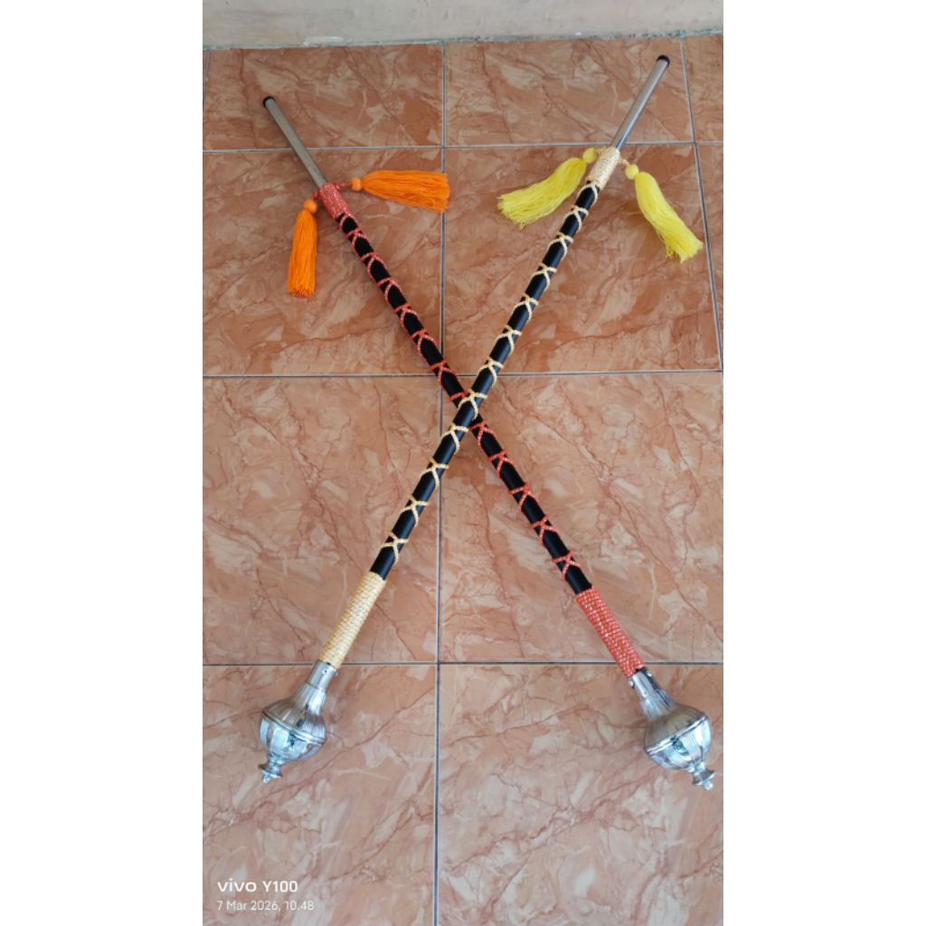 stik mayor||tongkat mayoret drumband||bahan lentur(ringan)untuk anak.TK-SD