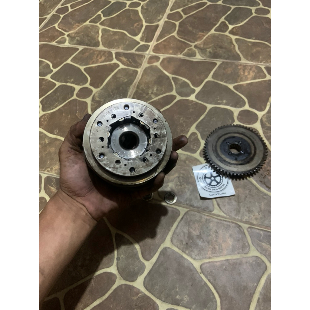 MAGNET DAN ONE WAY KARISMA ORIGINAL (SECOND)
