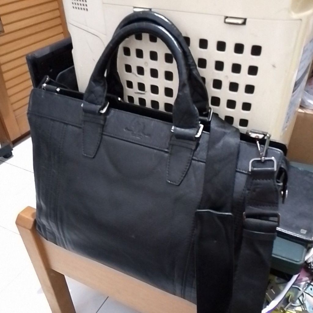 Tas Kerja Kulit Asli OMNIA CRYSTAL...