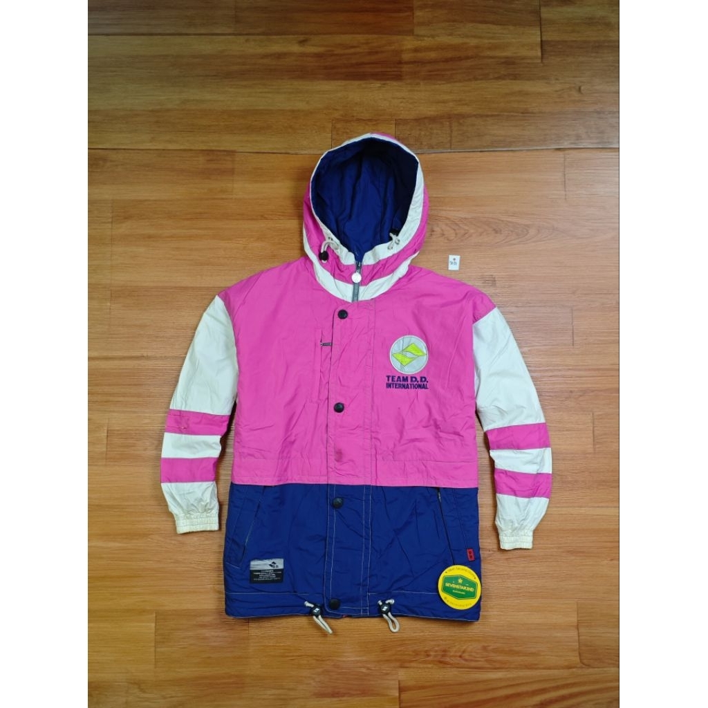 descente skiwear jacket