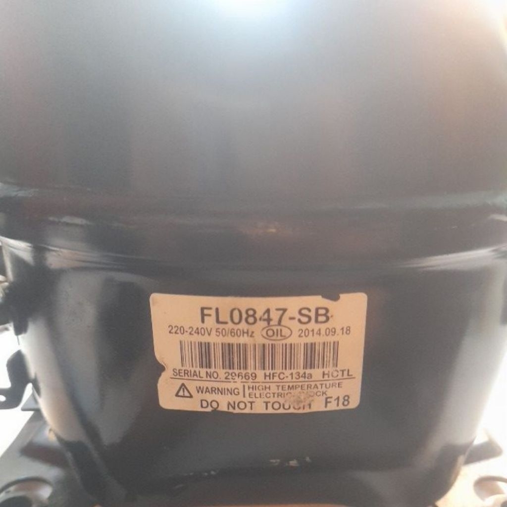 kompresor kulkas 2 pintu sharp FL0847-SB