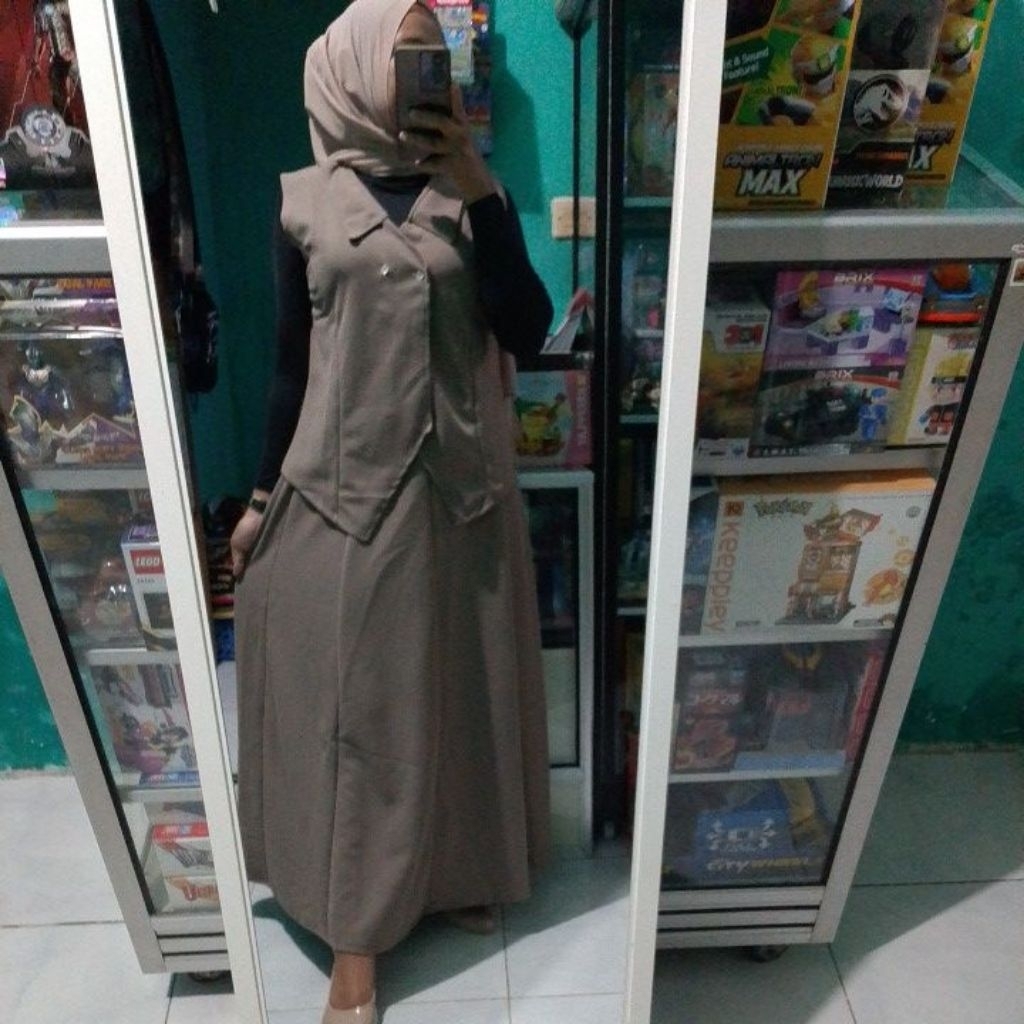 set rok Vanessa