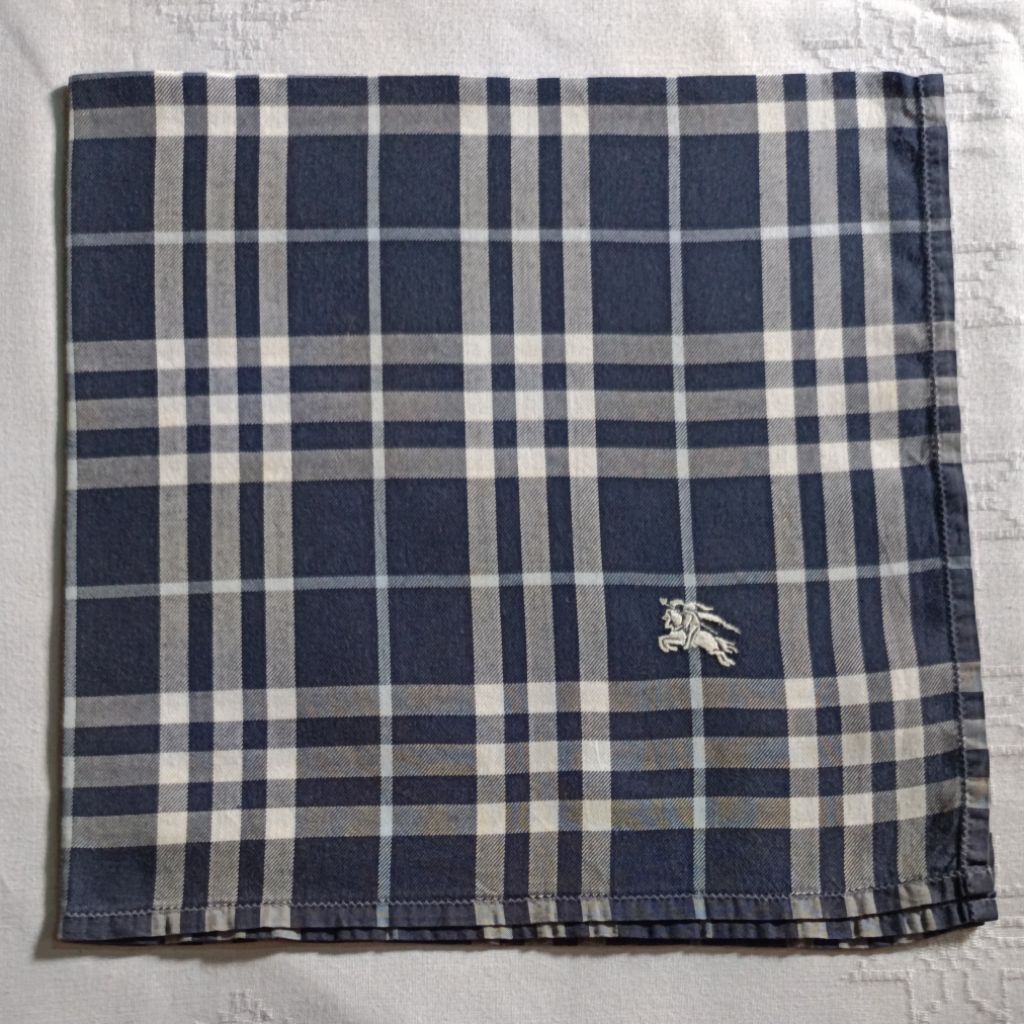 Saputangan Preloved Branded Biru logo putih