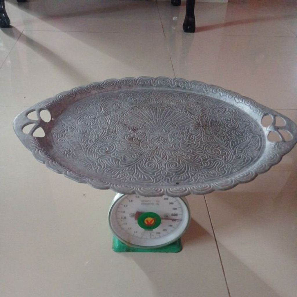 nampan perak antik