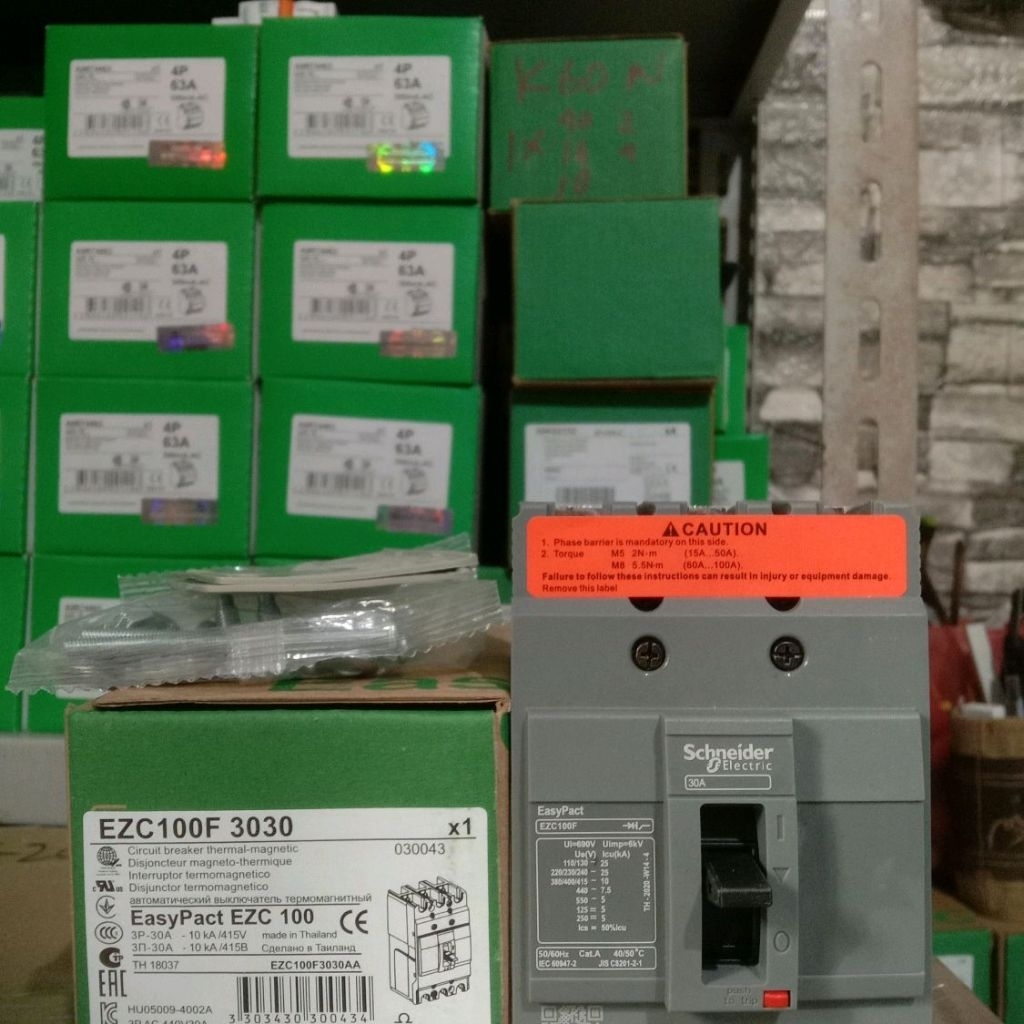 MCCB/BREAKER SCHNEIDER NEW EZC100F 3P 30A SCHNEIDER 30 AMPER